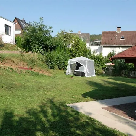 Ferienhaus Freizeitanlage Kunterbunt Holiday home Bad Sooden-Allendorf